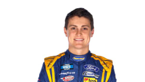 Smith_Zane_CampingWorldTruck_HeadShot_2022-e1644600741373